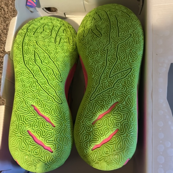 Mb.03 toxic basketball shoes brand new - Picture 2 of 5